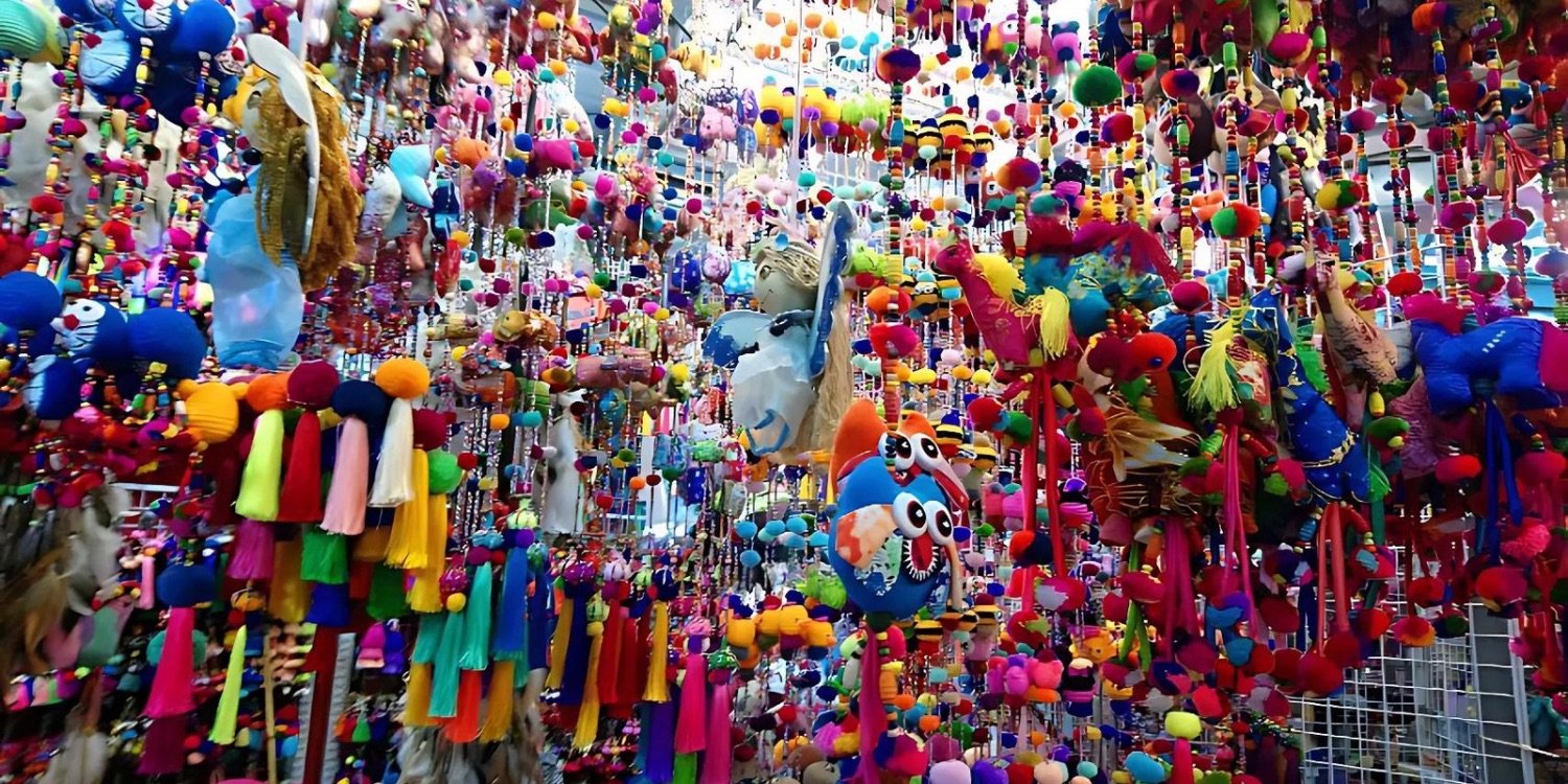 Chatuchak Weekend Market | Cultural Experiences Guide