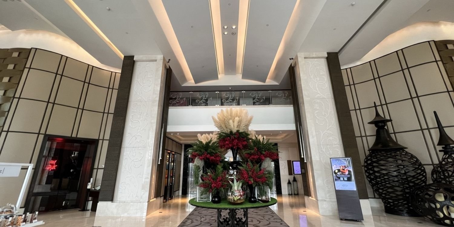 The St. Regis Bangkok | Pet-Friendly Guide