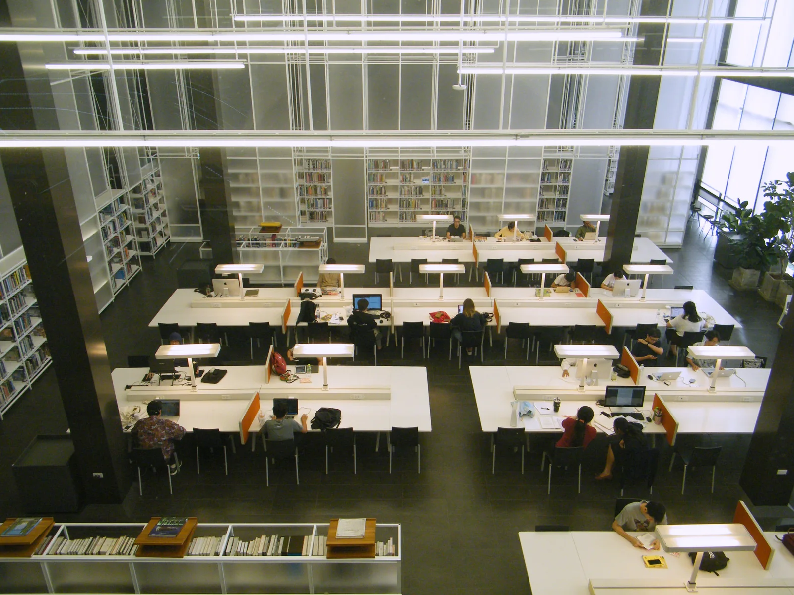 Reading tables and shelves inside TCDC’s Resource Center at the Grand Postal Building in Bangkok